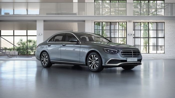 Mercedes-Benz E-Class 2021