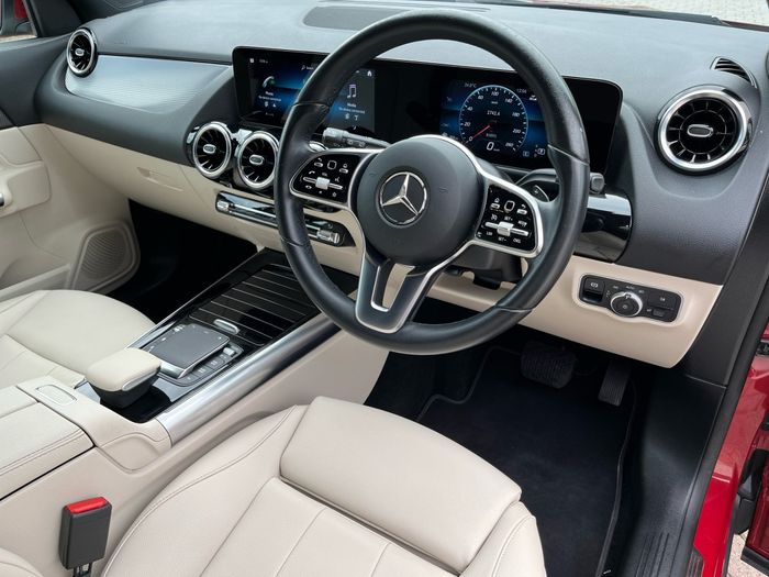 Mercedes-Benz GLA 2023