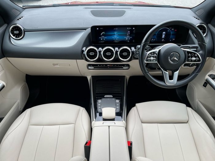 Mercedes-Benz GLA 2023