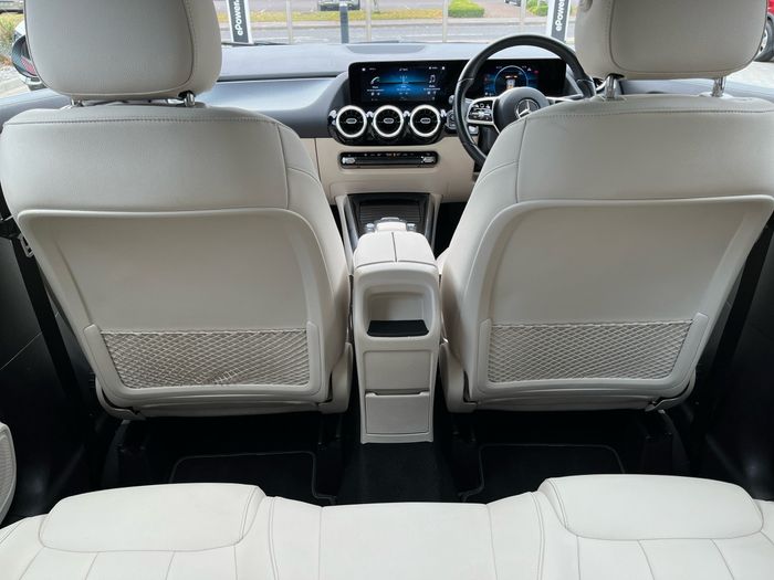 Mercedes-Benz GLA 2023
