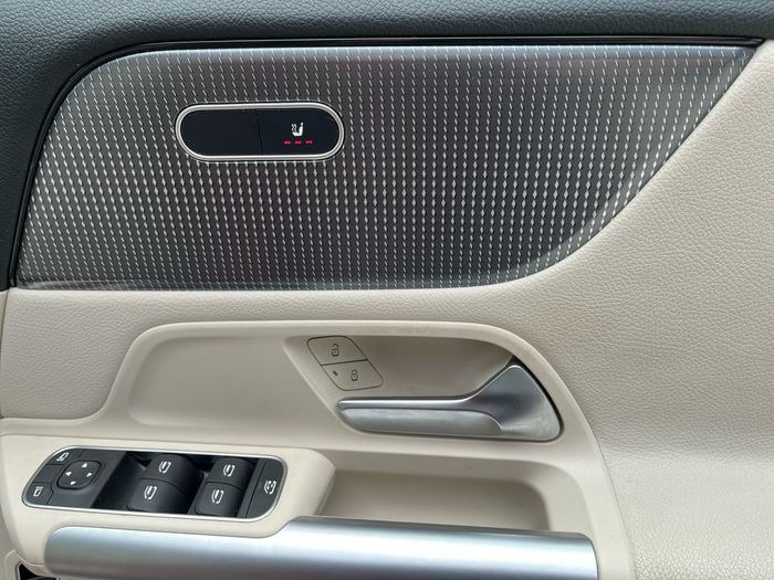 Mercedes-Benz GLA 2023
