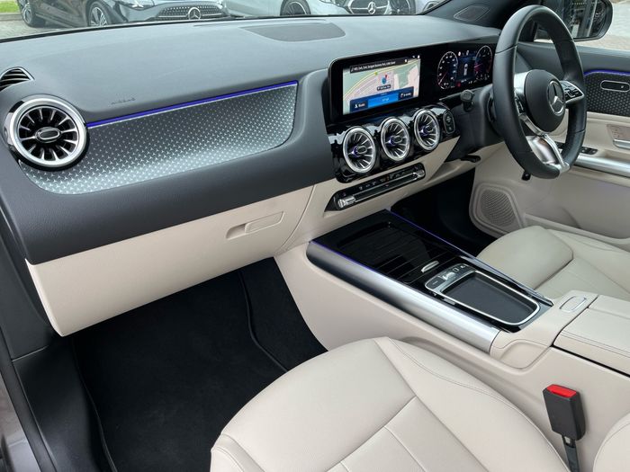 Mercedes-Benz GLA 2025