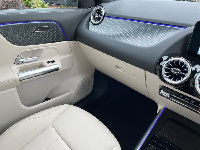 Mercedes-Benz GLA 2025