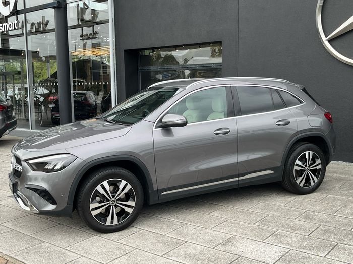 Mercedes-Benz GLA 2025