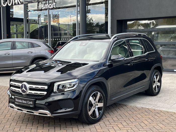 Mercedes-Benz GLB 2021