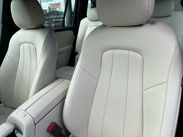 Mercedes-Benz GLB 2021