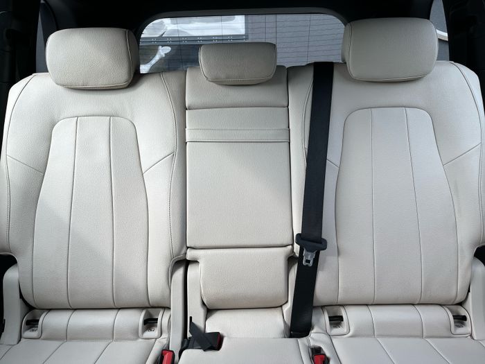 Mercedes-Benz GLB 2021