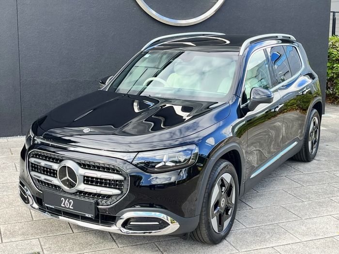 Mercedes-Benz GLB 2026
