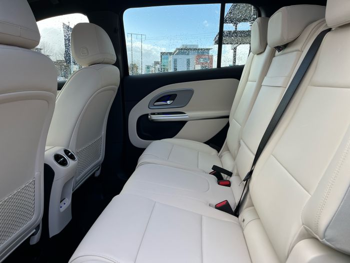Mercedes-Benz GLB 2026