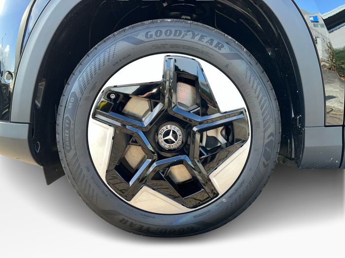 Mercedes-Benz GLB 2026