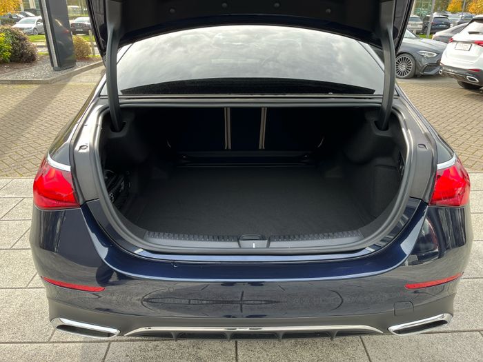 Mercedes-Benz E-Class 2026