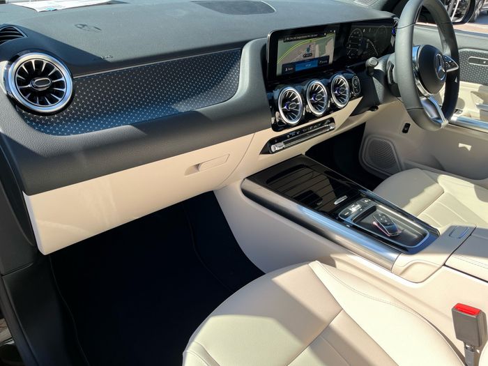 Mercedes-Benz GLA 2026