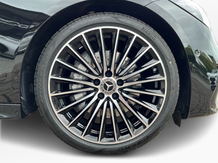 Mercedes-Benz C-Class 2026