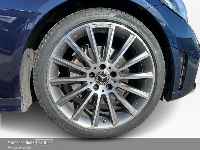 Mercedes-Benz C-Class 2022