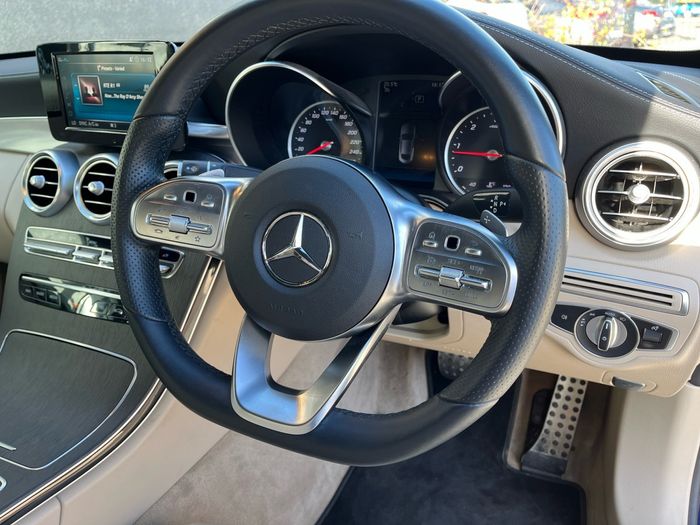 Mercedes-Benz C-Class 2022
