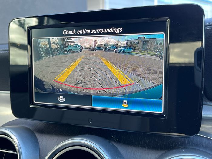 Mercedes-Benz C-Class 2022