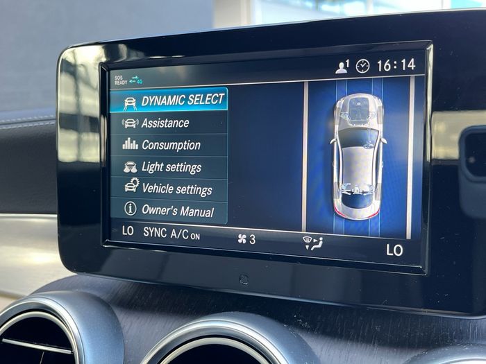 Mercedes-Benz C-Class 2022
