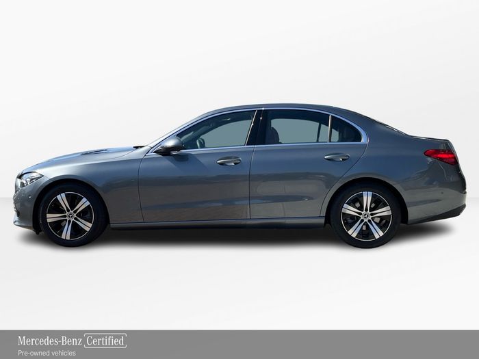 Mercedes-Benz C-Class 2024