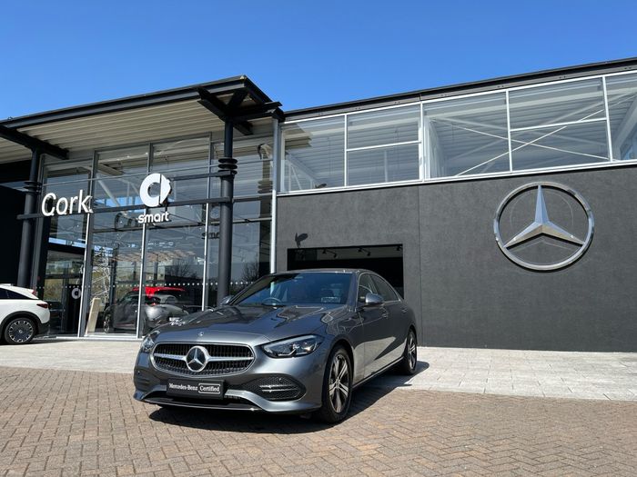 Mercedes-Benz C-Class 2024