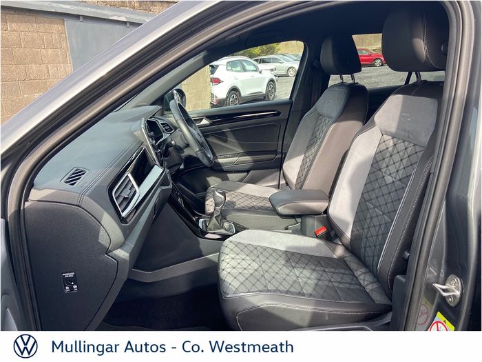 Volkswagen T-Roc 2023
