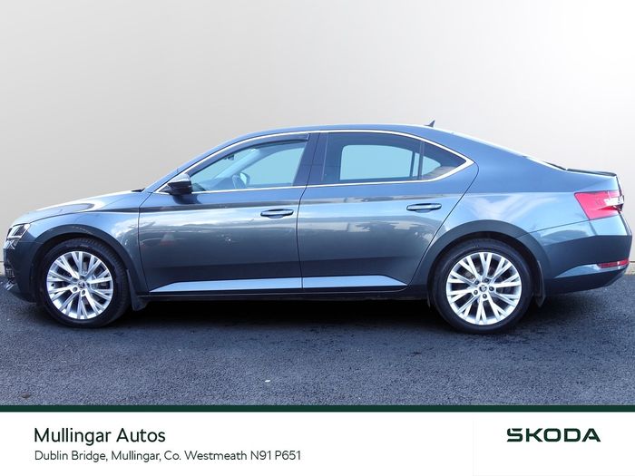 Skoda Superb 2022