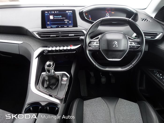Peugeot 5008 2020