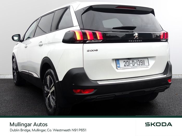Peugeot 5008 2020