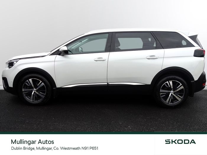 Peugeot 5008 2020