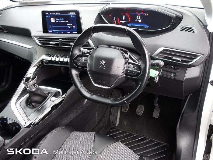 Peugeot 5008 2020