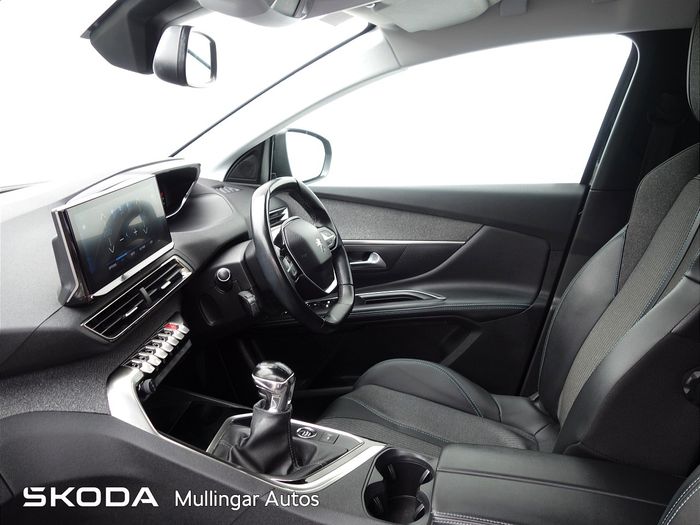 Peugeot 5008 2022