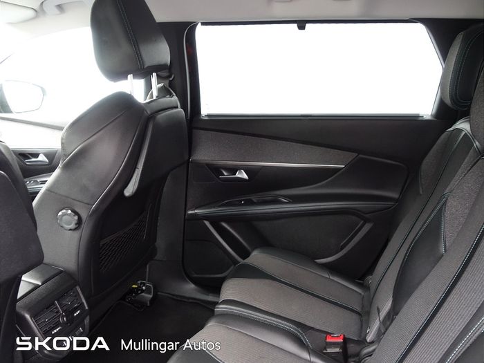 Peugeot 5008 2022