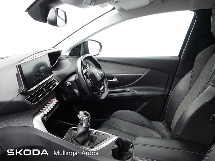 Peugeot 5008 2022