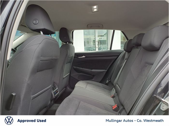 Volkswagen Golf 2023