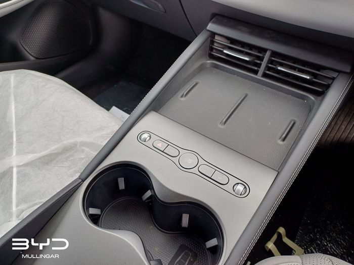 BYD SEAL 6 2026