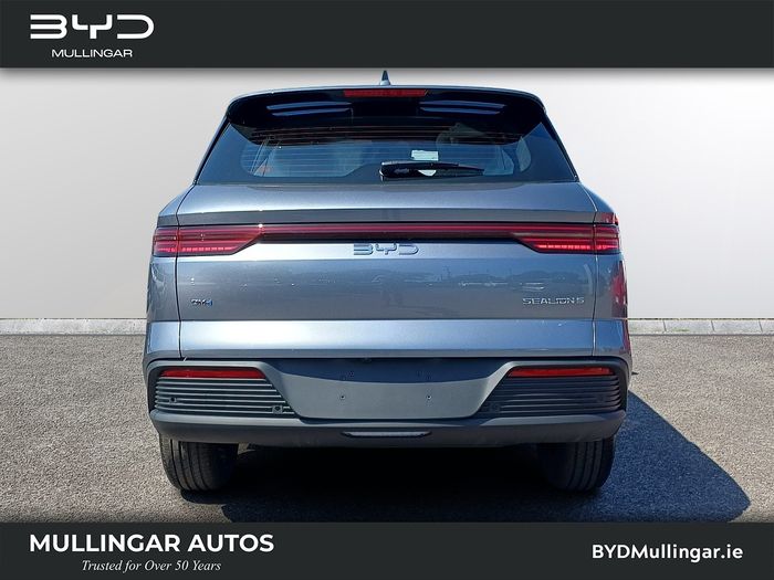 BYD Sealion 5 2026