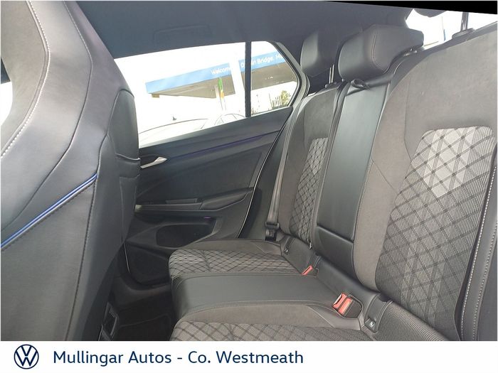 Volkswagen Golf 2026