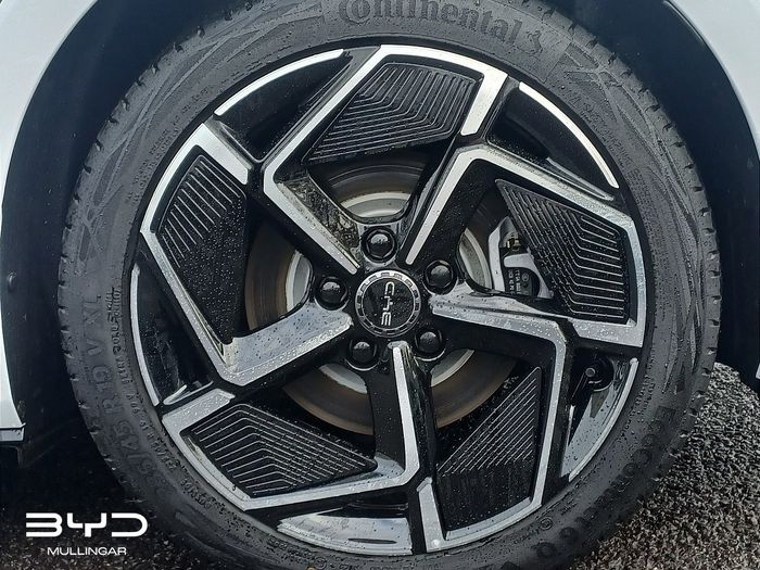 BYD SEAL 2027