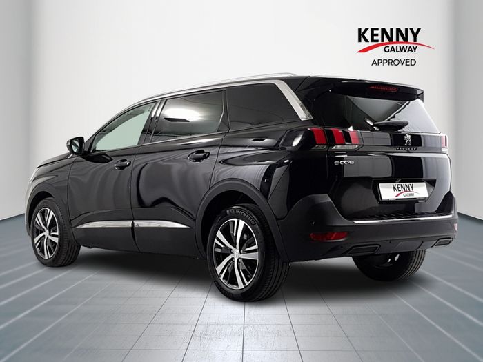 Peugeot 5008 2024