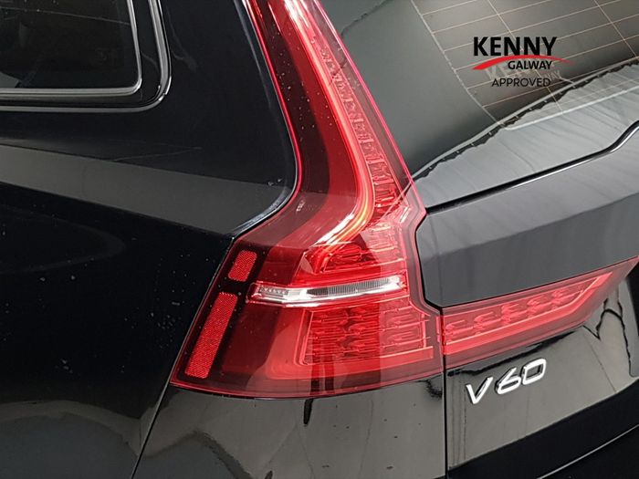 Volvo V60 2023