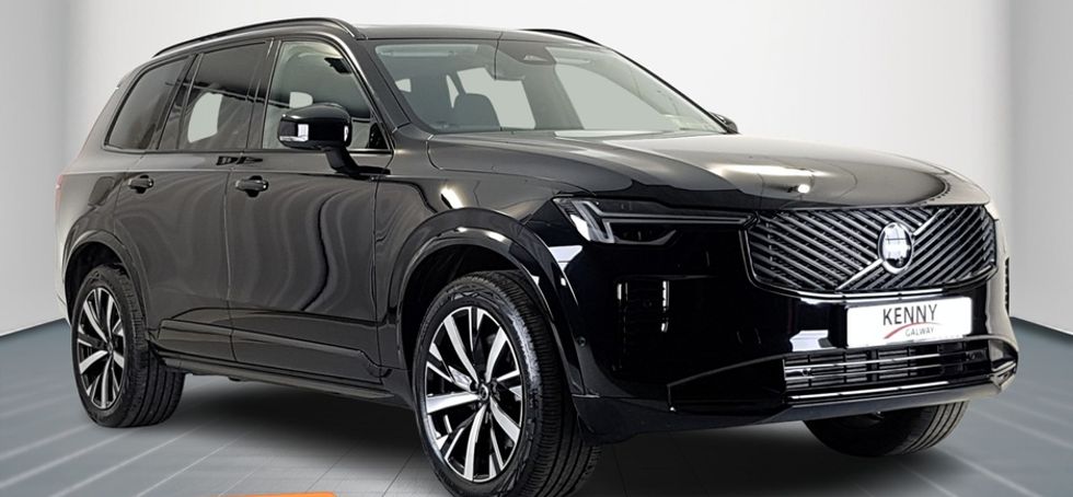 Volvo XC90 2025