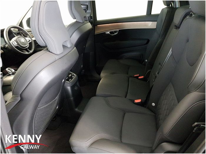 Volvo XC90 2025