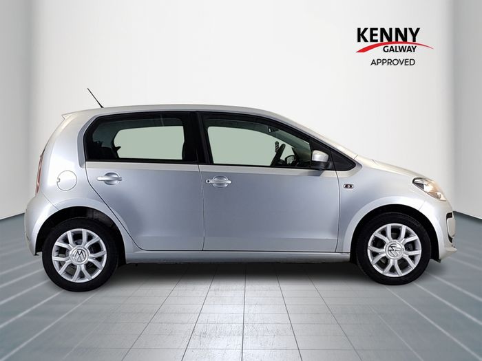 Volkswagen Up! 2015