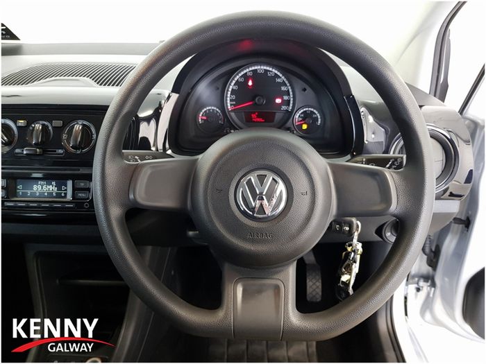 Volkswagen Up! 2015