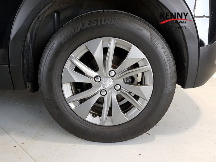 Peugeot 2008 2023