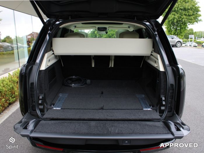 Land Rover Range Rover 2026