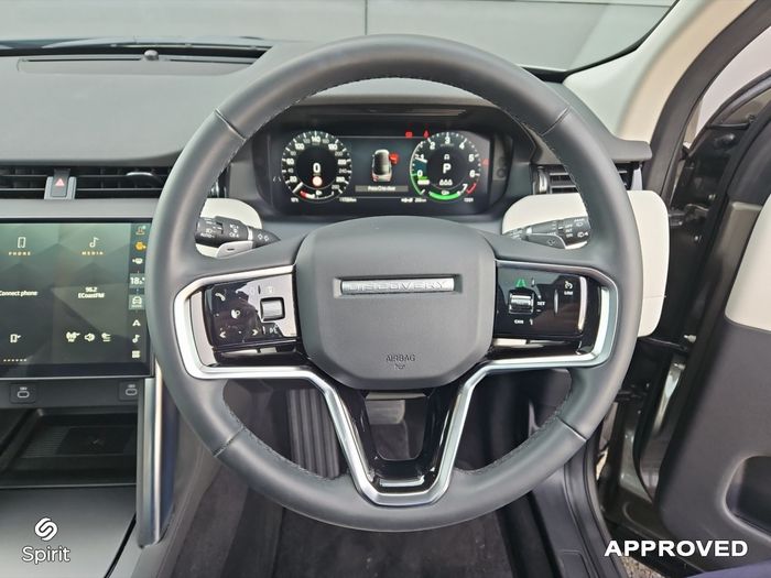 Land Rover Discovery Sport 2025