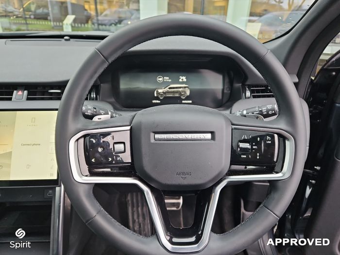 Land Rover Discovery Sport 2025