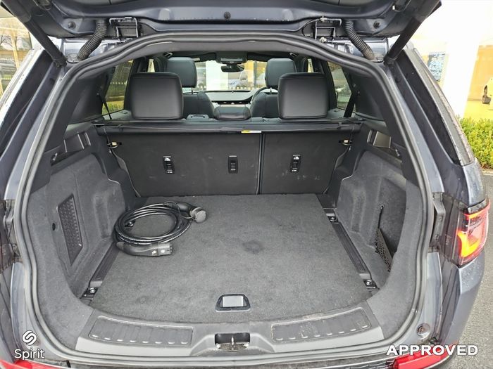 Land Rover Discovery Sport 2025