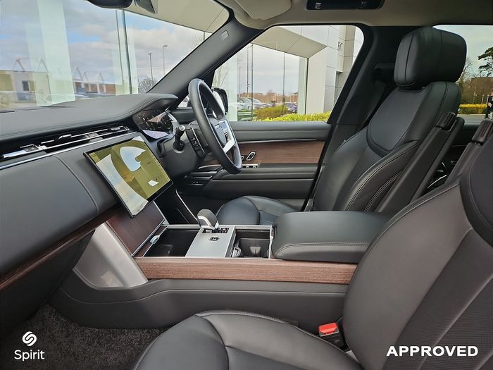 Land Rover Range Rover 2025