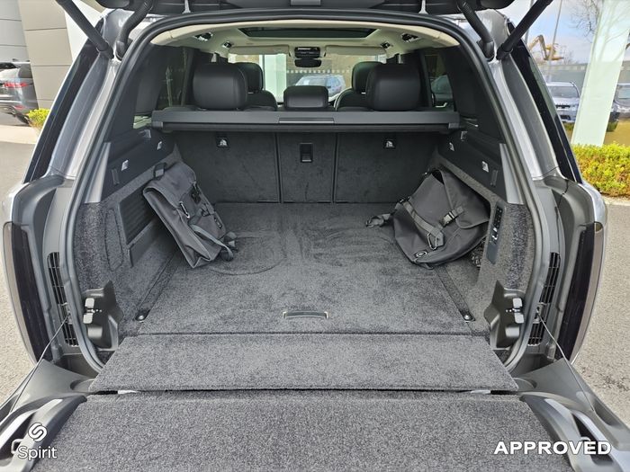 Land Rover Range Rover 2025